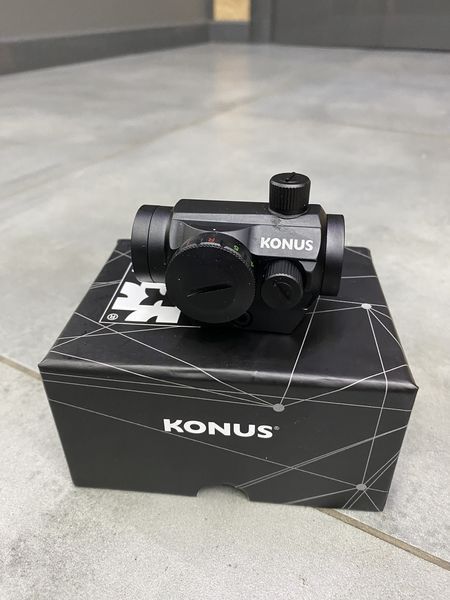 Коллиматорный прицел KONUS NUCLEAR 1x22, 3 MOA, широкое поле зрения, низкое крепление на Picatinny 244150 фото