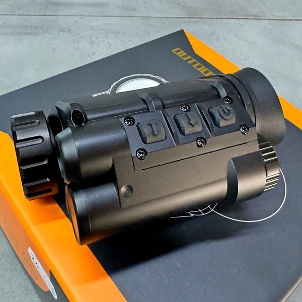 Монокуляр ночного видения Spina optics NVG30, цифровой, 940 нм, WiFi, крепление на шлем, аккумулятор 245418 фото
