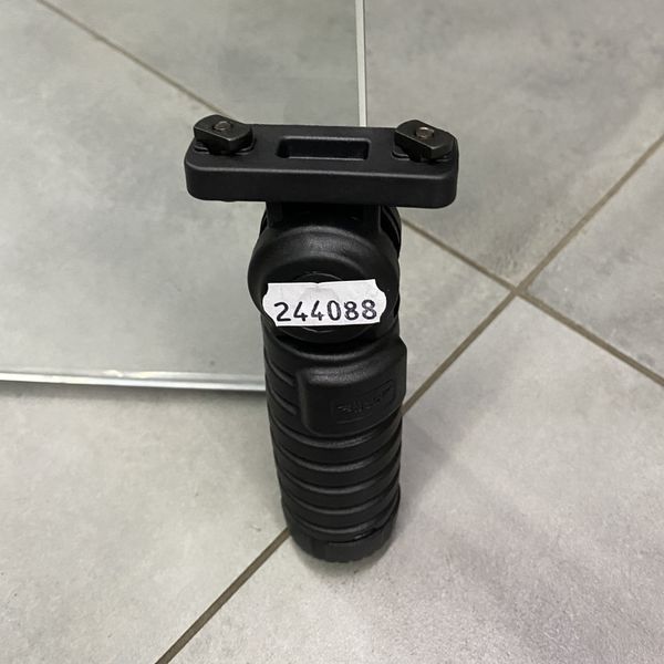 Рукоятка переноса огня DLG Tactical (DLG-045) на M-LOK, складная,&nbsp;рукоятка-сошки 244088 фото