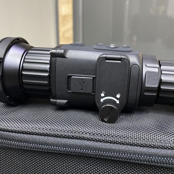 Тепловизионный прицел Hikmicro Thunder Pro TQ50,&nbsp;640&times;512, 2600 м, 50 мм, Wi-Fi, стадиометрический дальномер 244559 фото