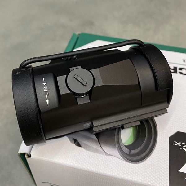Магніфер Vortex Micro V3XM c відкидним кріпленням на планку Пікатінні 243263 фото