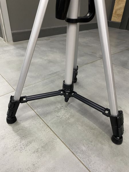 Штатив KONUS 3-POD-9, 53-146 см для установки любого рода оптики, вращение на 360, напольный 241943 фото