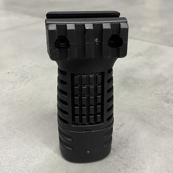 Рукоятка тактическая средняя, DLG TACTICAL (DLG-116), цвет Черный, с отсеком для хранения, на Вивер/Пикатинни 241729 фото