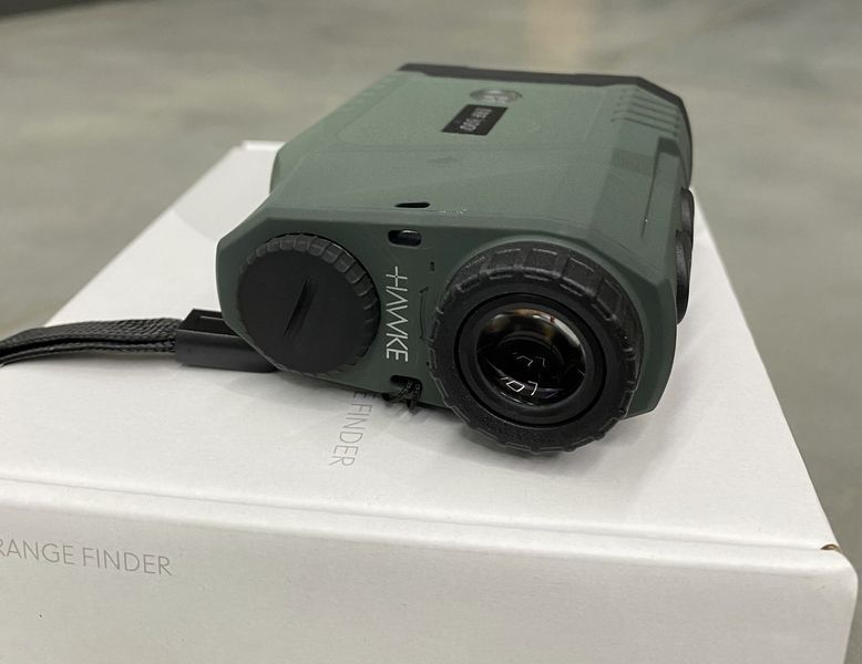 Далекомір лазерний Hawke LRF 800 (41022) LCD 6x25. Точність виміру на відстані до 800 м 241699 фото