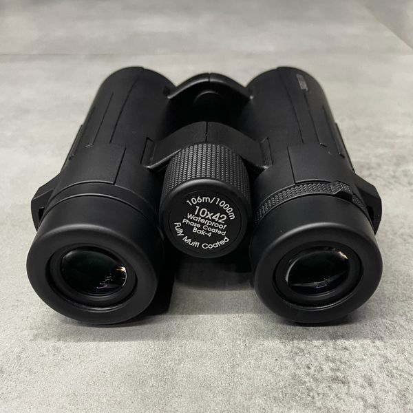Бинокль SIGETA Imperial 10x42, Черный, светосила 17.6, Roof, водостойкий,&nbsp;чехол, нашейный ремень 242732 фото